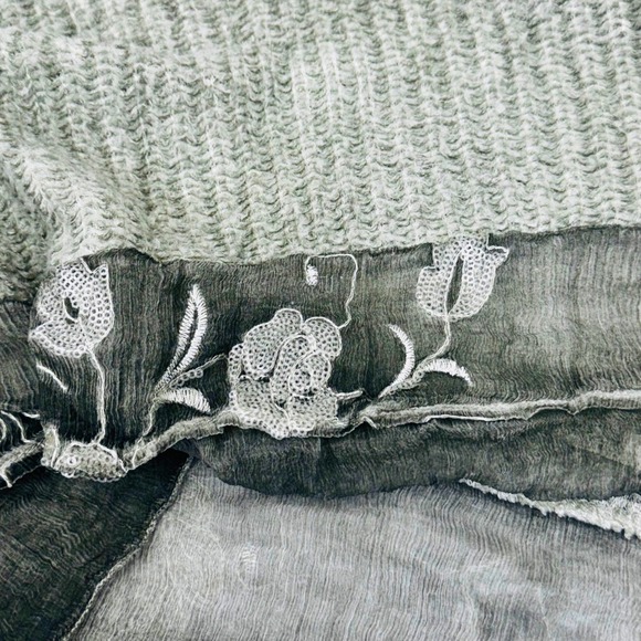 Belle France Women's Sz M Sage Knit Sweater Oversized Boho Grunge Distressed Hem - Picture 9 of 12